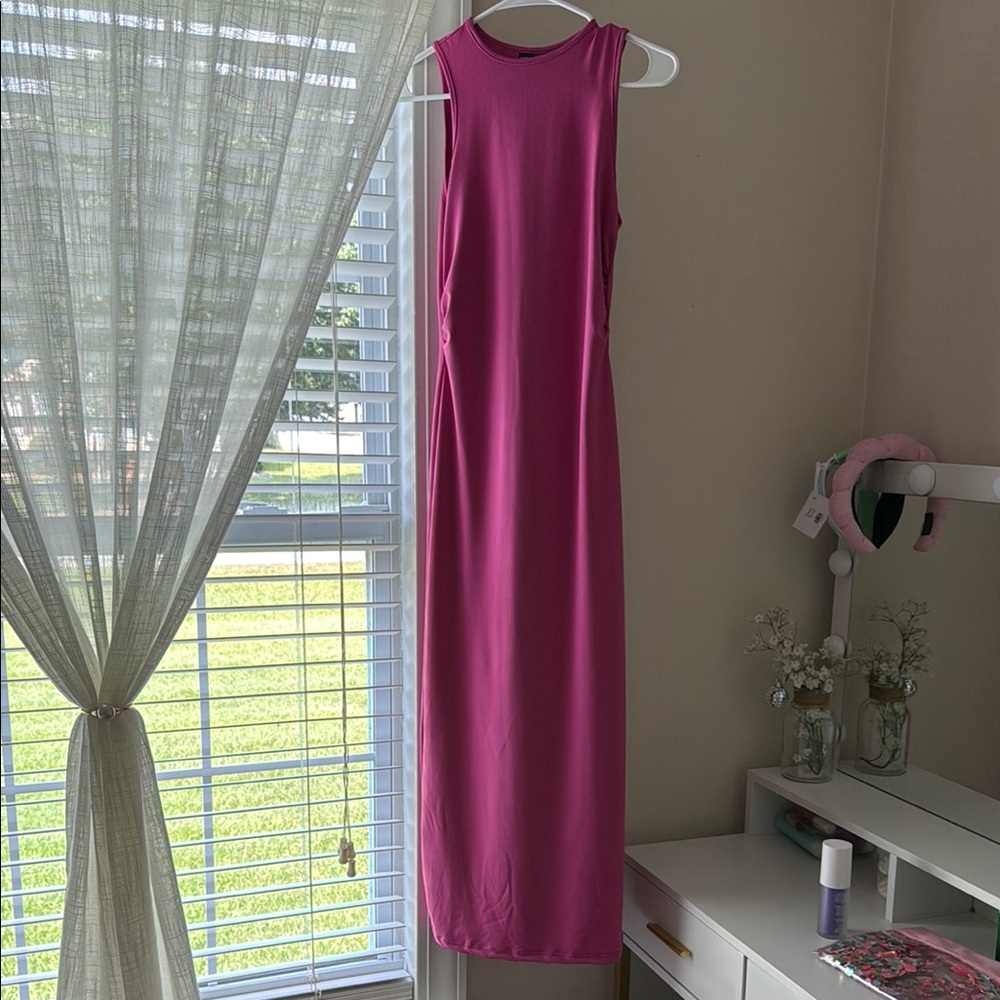 SHEIN Pink Halter Sheath Dress for Wedding Guests